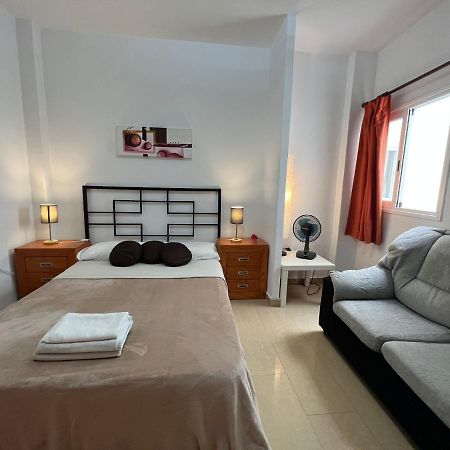 Apartamento de 1 habitación cerca al mar! Alcalá la Real Exterior foto