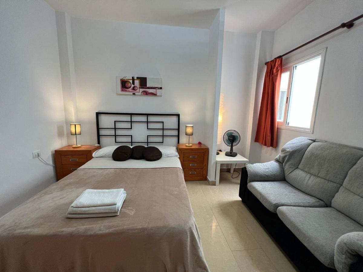 Apartamento de 1 habitación cerca al mar! Alcalá la Real Exterior foto